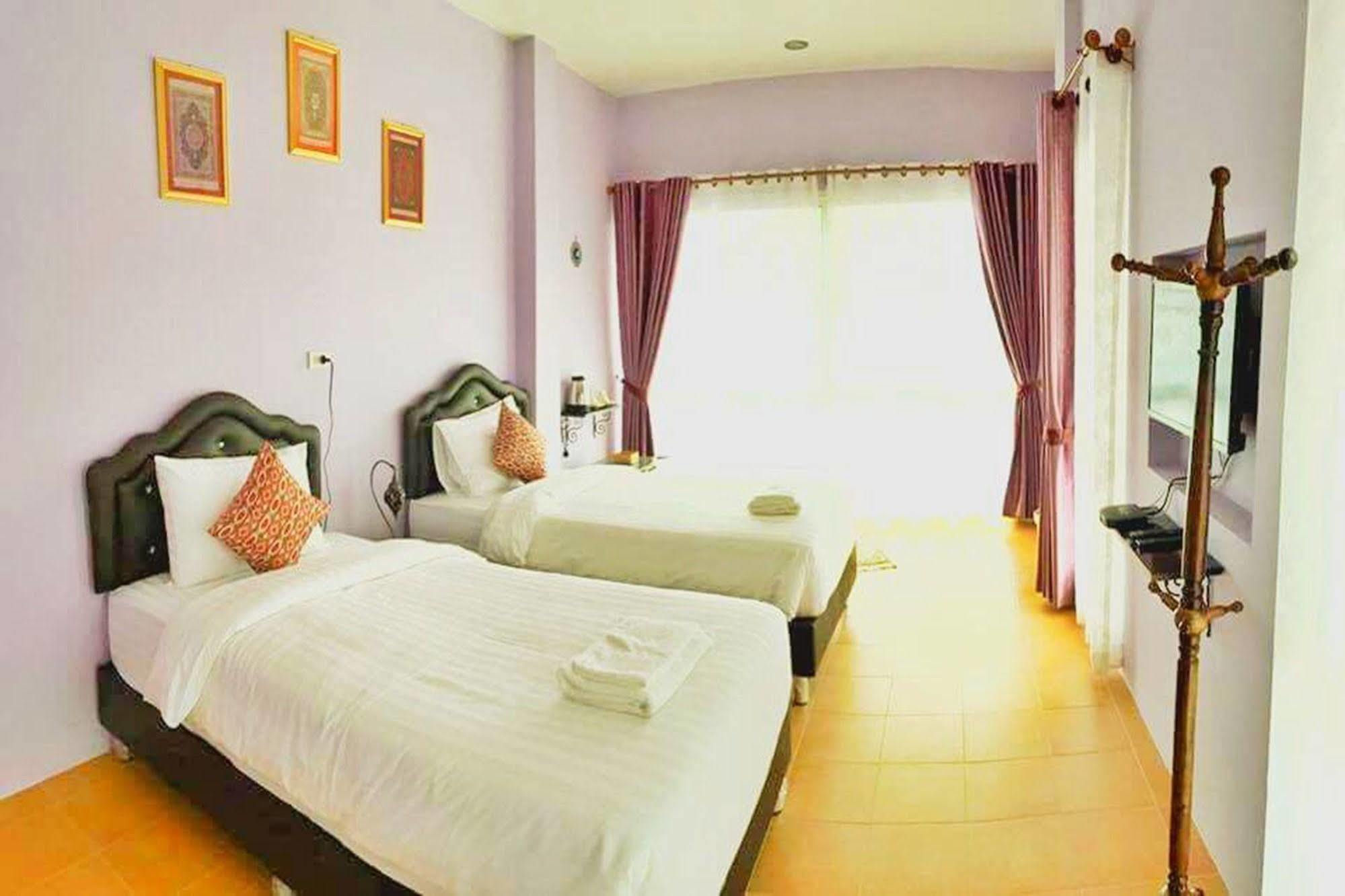 Chowdhury Boutique House Chiang Mai Esterno foto