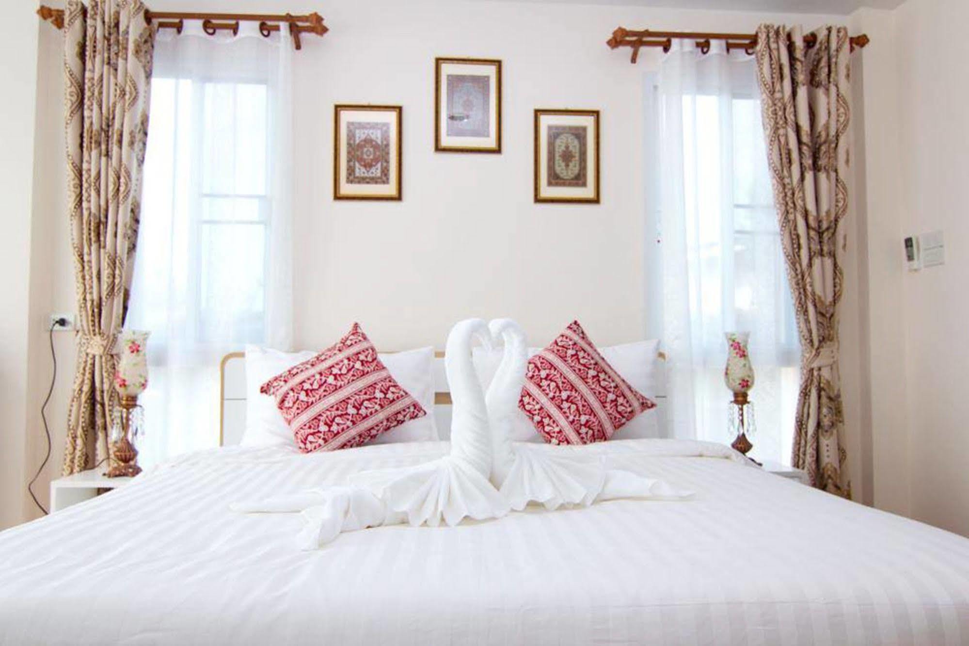 Chowdhury Boutique House Chiang Mai Esterno foto
