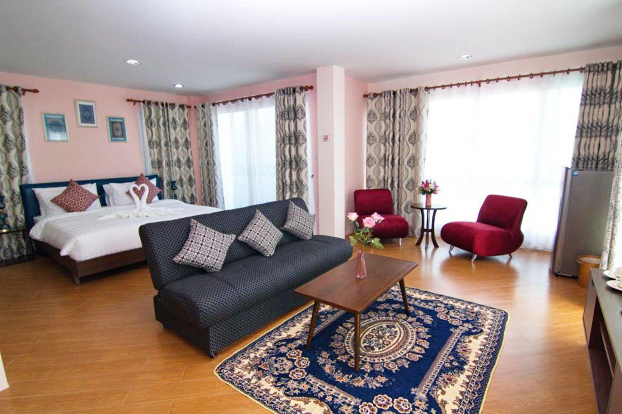 Chowdhury Boutique House Chiang Mai Esterno foto